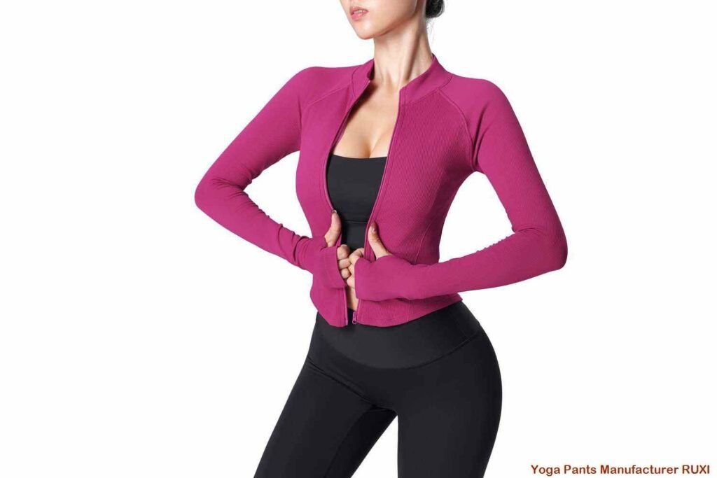Los mejores pantalones cortos de yoga para embarazadas