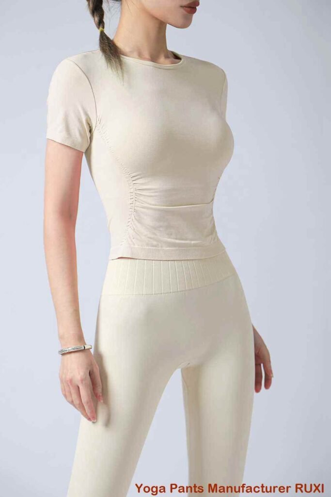 Tops de yoga de talla grande Ruxi py596