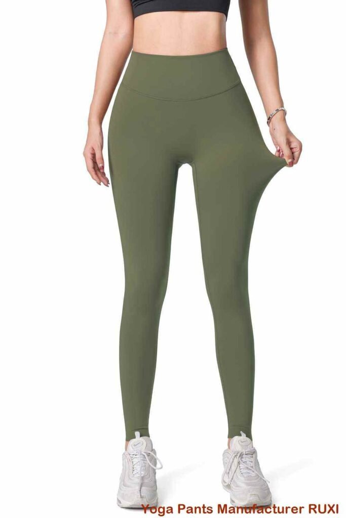 Pantalones cortos de gimnasio para mujer con bolsillos